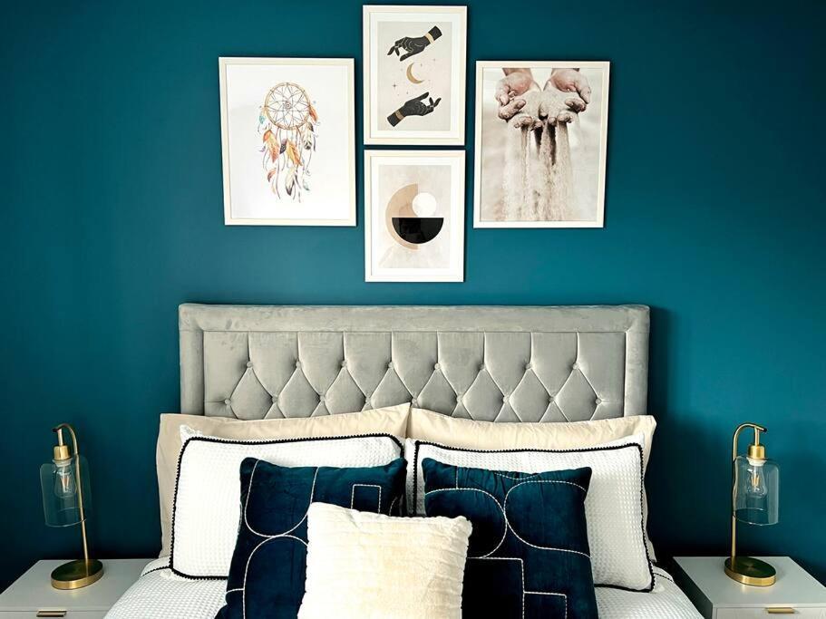 Quirky, Family Home In Glasgow Cardonald Exteriér fotografie